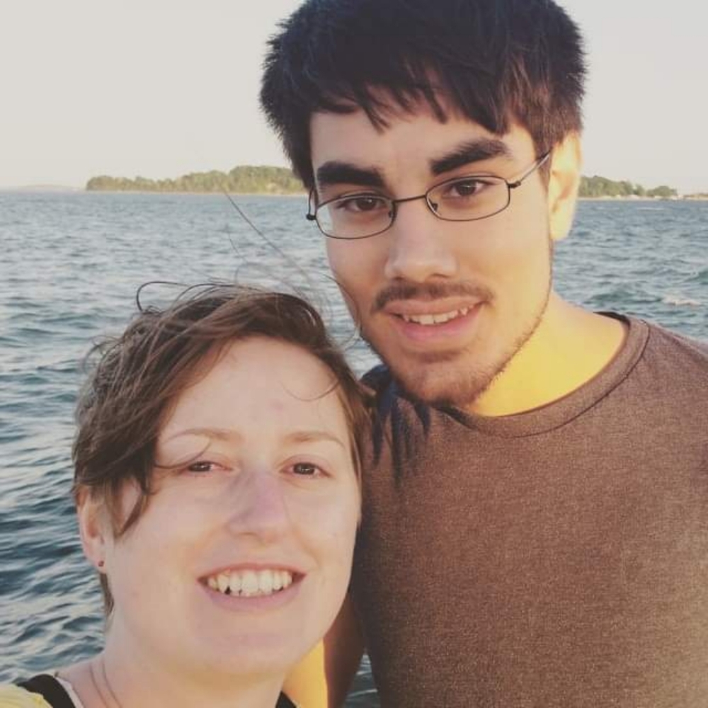 Meet your Posher, Kara